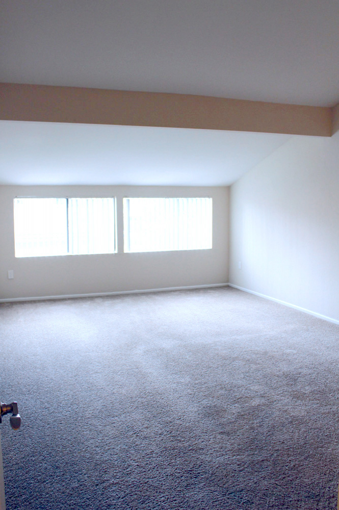 This image is the visual representation of 2 bedroom apartment 7 in Huntington Creek Apartments.